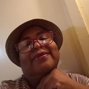 Meet your Posher, Pamela